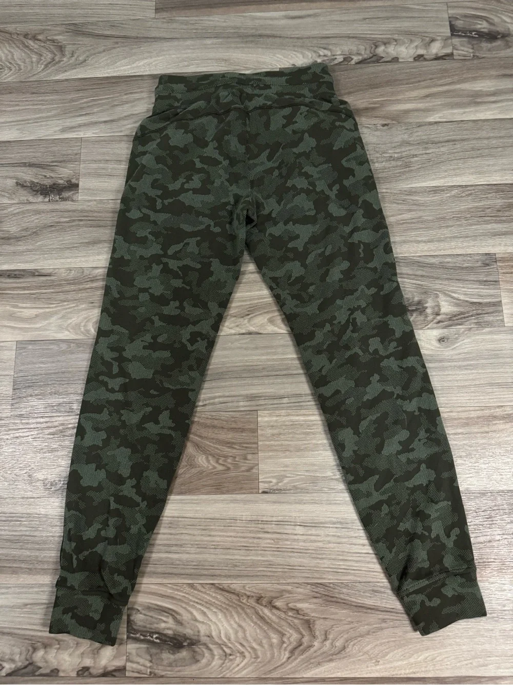 Lululemon Ready to Rulu Joggers in in Heritage 365 Camo Medium Olive Size 4